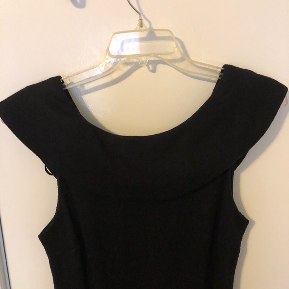 Black Elegant Dress Banana Republic size 12 - Picture 4 of 10